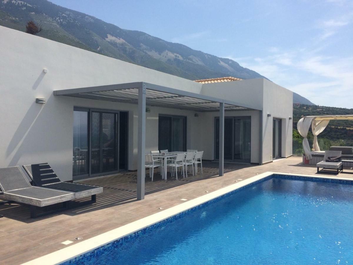 Mystique View Villas Lourdata  Exterior foto